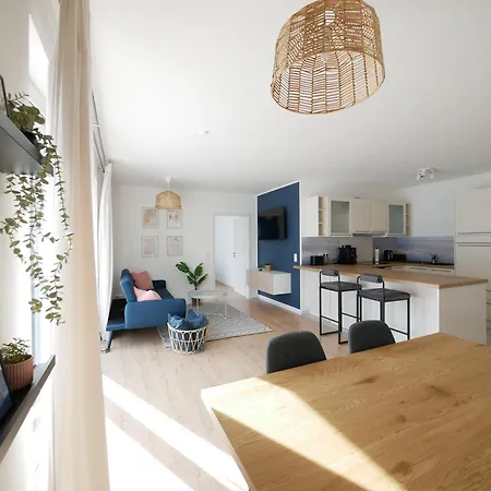 85Qm, Parkplatz, Zentral, Grosser Balkon, 2 Baeder Paderborn Exterior photo